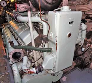 Im Maschinenraum des U-Bootes "U10"