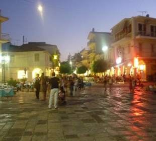 Zakynthos-Stadt am Abend