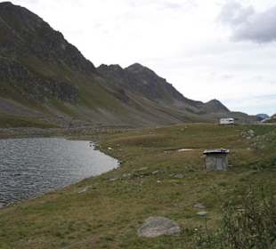 Karge Landschaft am Flüelapass