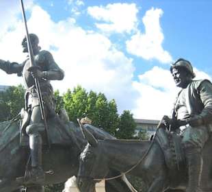 Plaza de Espana - Cervantes-Denkmal