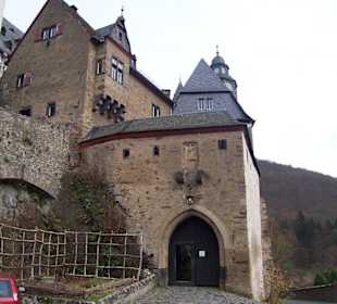 Gemäuer und Erker