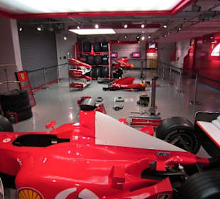F1 Box