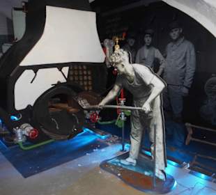 Die Maschinen im Untergeschoss