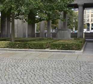Skulptur Bogenspannerin