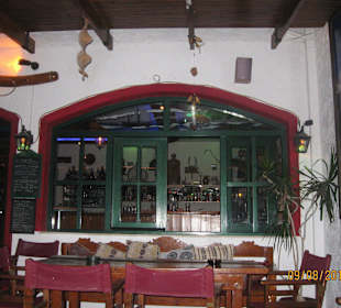On the Rocks Cafe - Bar