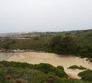 Kleiner romantischer Strand unweit vom Hotelstrand