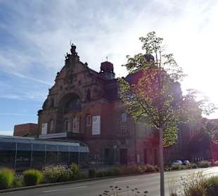 Opern- und Schauspielhaus
