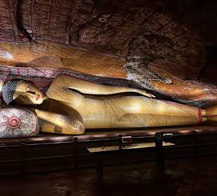 Dambulla Cave Temple