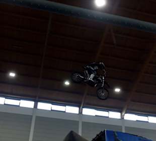 Action FMX-Jump