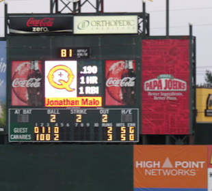 In der Nähe ein Baseballstadion