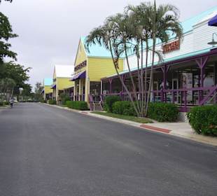 Tanger Outlet