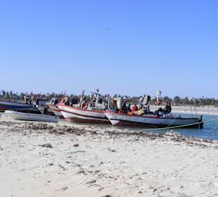 Fischerhafen in der Blauen Lagune