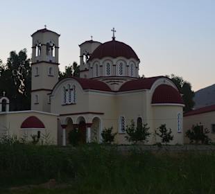 Kirche hinter dem Hotel