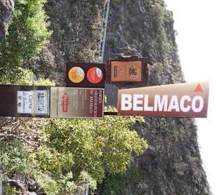 Eingang an der Straße