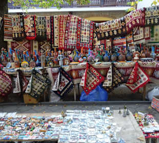 Einkaufen in der Altstadt Sighnaghi