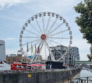 Riesenrad am Schokoladenmuseum 