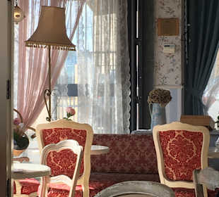 Carolina's Petit Cafe