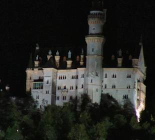 Schloß Neuschwanstein bei Nacht