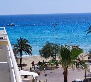 Zimmerausblick R2 Veronica Beach Hotel
