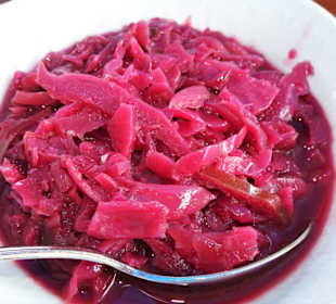 Apfelrotkraut im Gasthof Zur schönen Aussicht