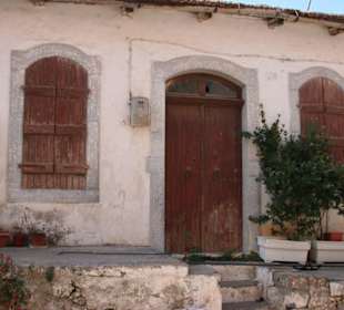 Vrachasi- ursprüngliches Dorf an der "Old Road"