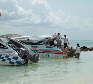 4 Island Tour