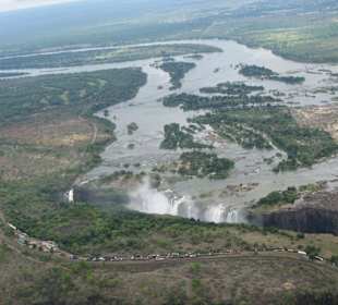 Die Victoria Falls aus der Luft