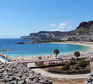 Playa de Amadores - super zum Baden