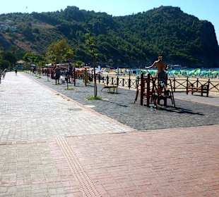 Kleoprata Beach