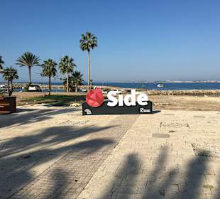 Strandpromenade Side