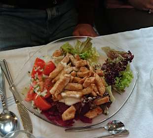 Salat mit Putenstreifen