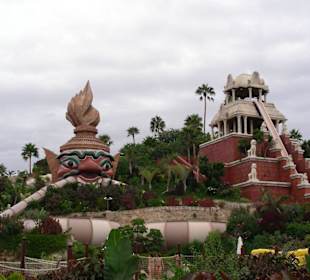 2 der vielen Rutschen