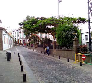 Sehenswürdigkeiten in Arucas, bitte zuordnen Danke