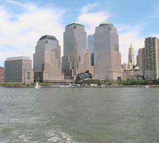 Neue Skyline von der Wasserseite