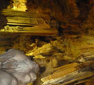 Dim Höhle