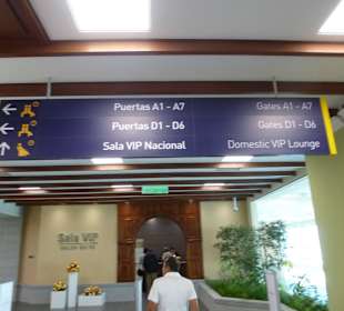 M Flughafen von Quito
