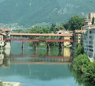 Die Ponte degli Alpini in Bassaono del Grappa