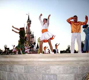 Mickey's Party time Show