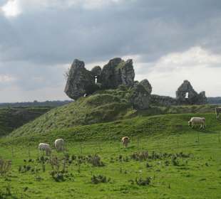 Clonmacnoise