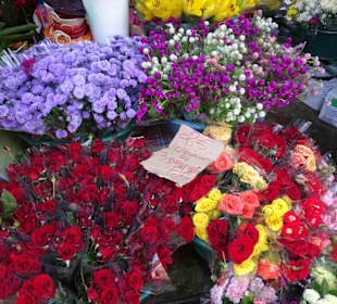 Rundgang über den Petit Marché von Saint-Denis