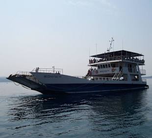 Autofähre nach Amoliani