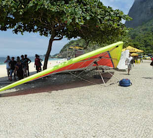 Hier warten die Piloten auf neue Kunden