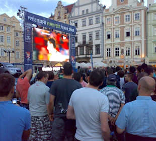 Public Viewing Altstadt Prag Spiel Deutschland