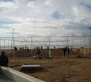 Training im tiefen Sand, Schwerstarbeit