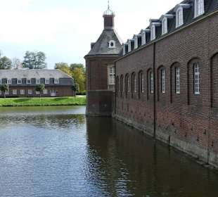 Wasser bereichert die Anlage