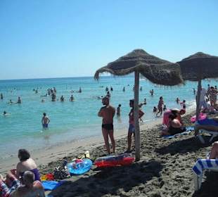 Strand ca. 200 Meter vom Hotel