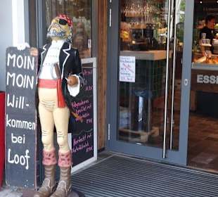 Der Eingang in die Fischgaststätte