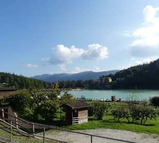 Blick auf den See von der Terrasse