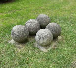 5 Kugeln für Steinbüchsen