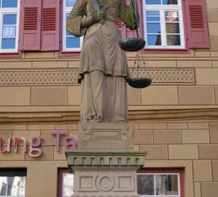 Justitia am Marktbrunnen